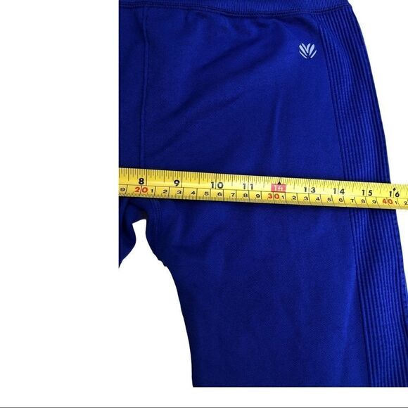 2/$36 Forever 21 NWOT Leggings - Picture 7 of 7